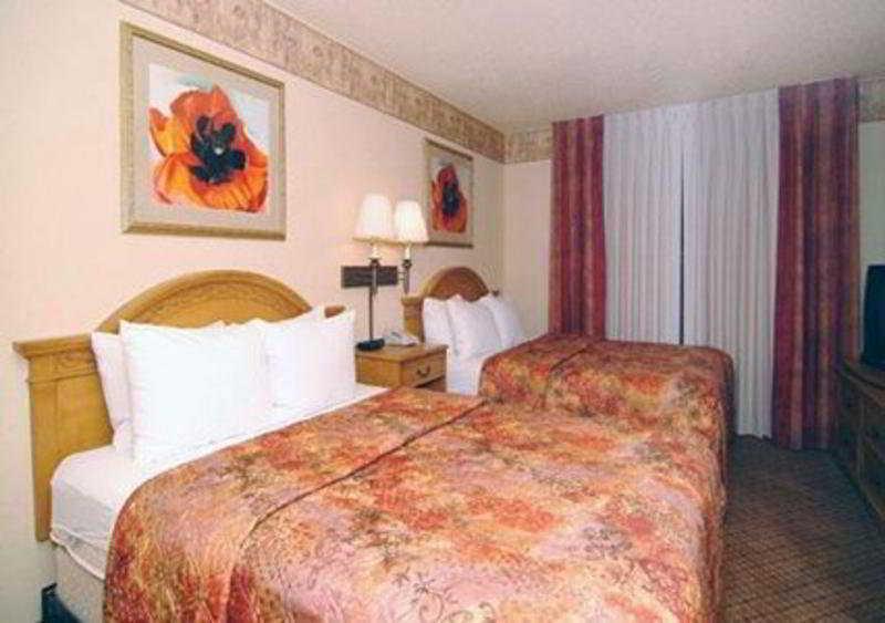 Pan American Inn And Suites Albuquerque Exteriör bild