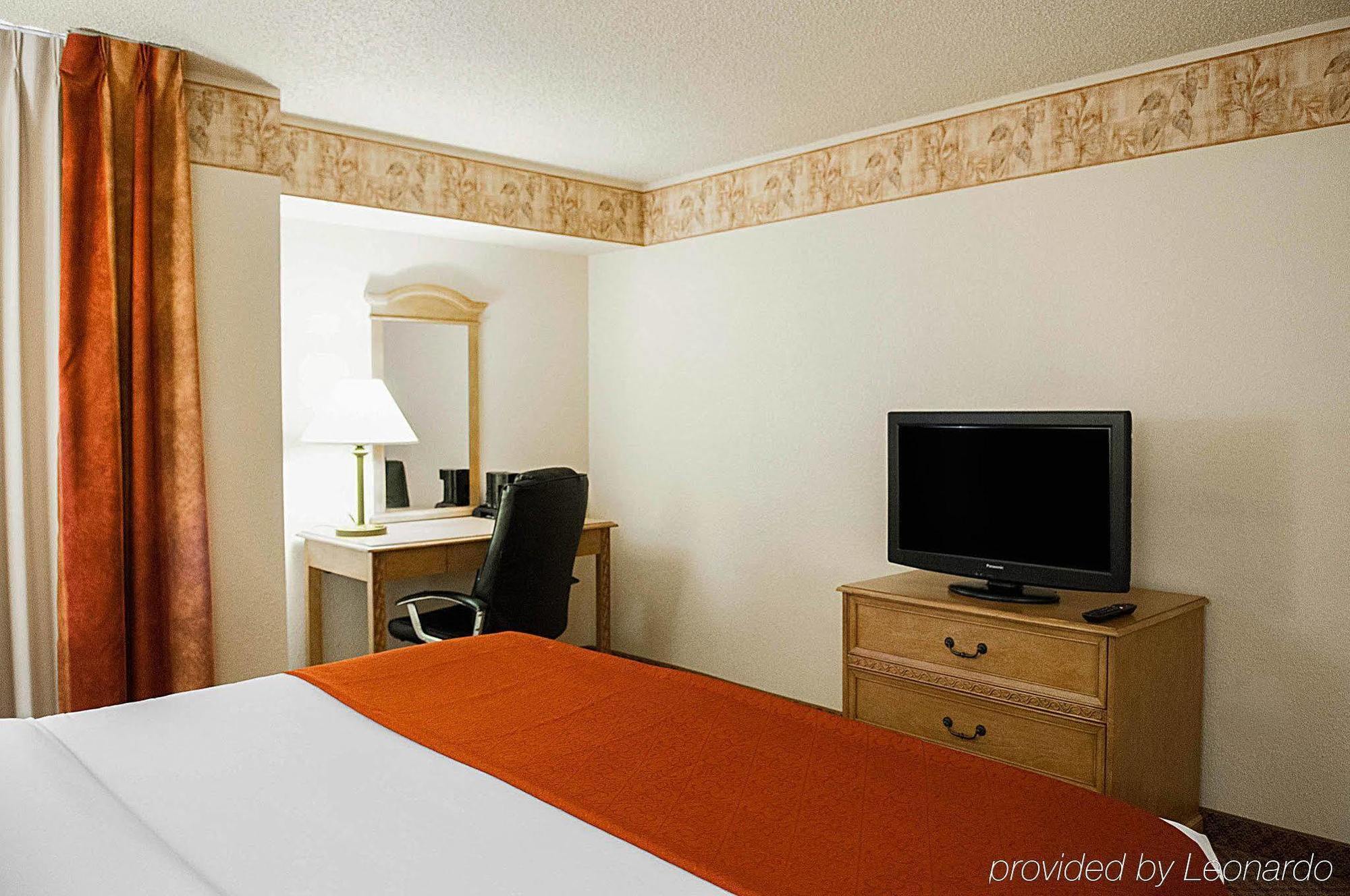 Pan American Inn And Suites Albuquerque Exteriör bild