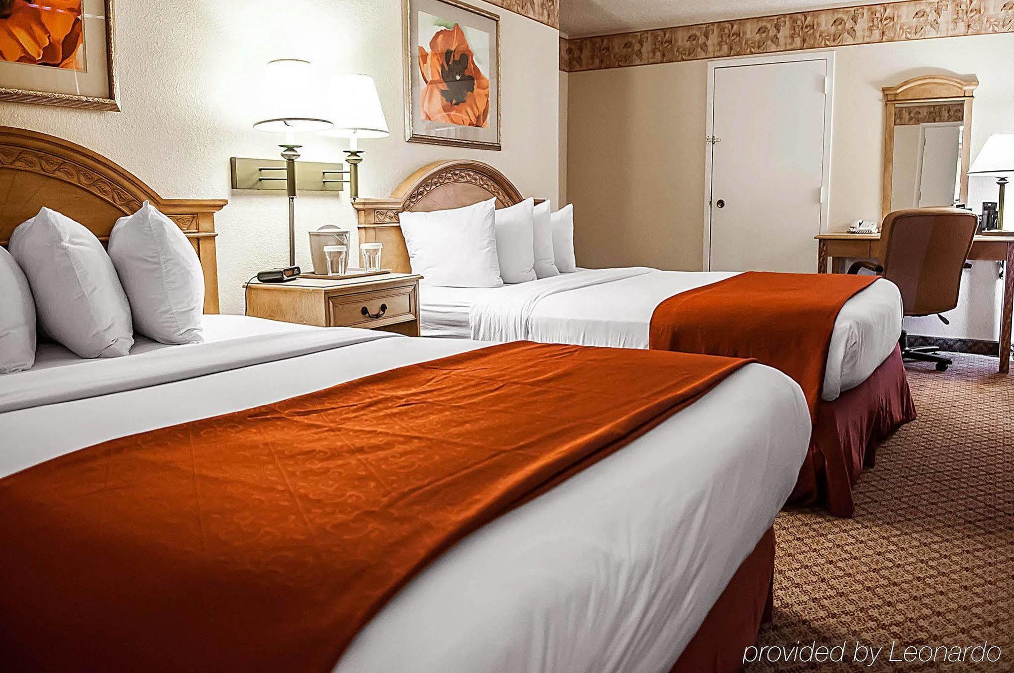 Pan American Inn And Suites Albuquerque Exteriör bild