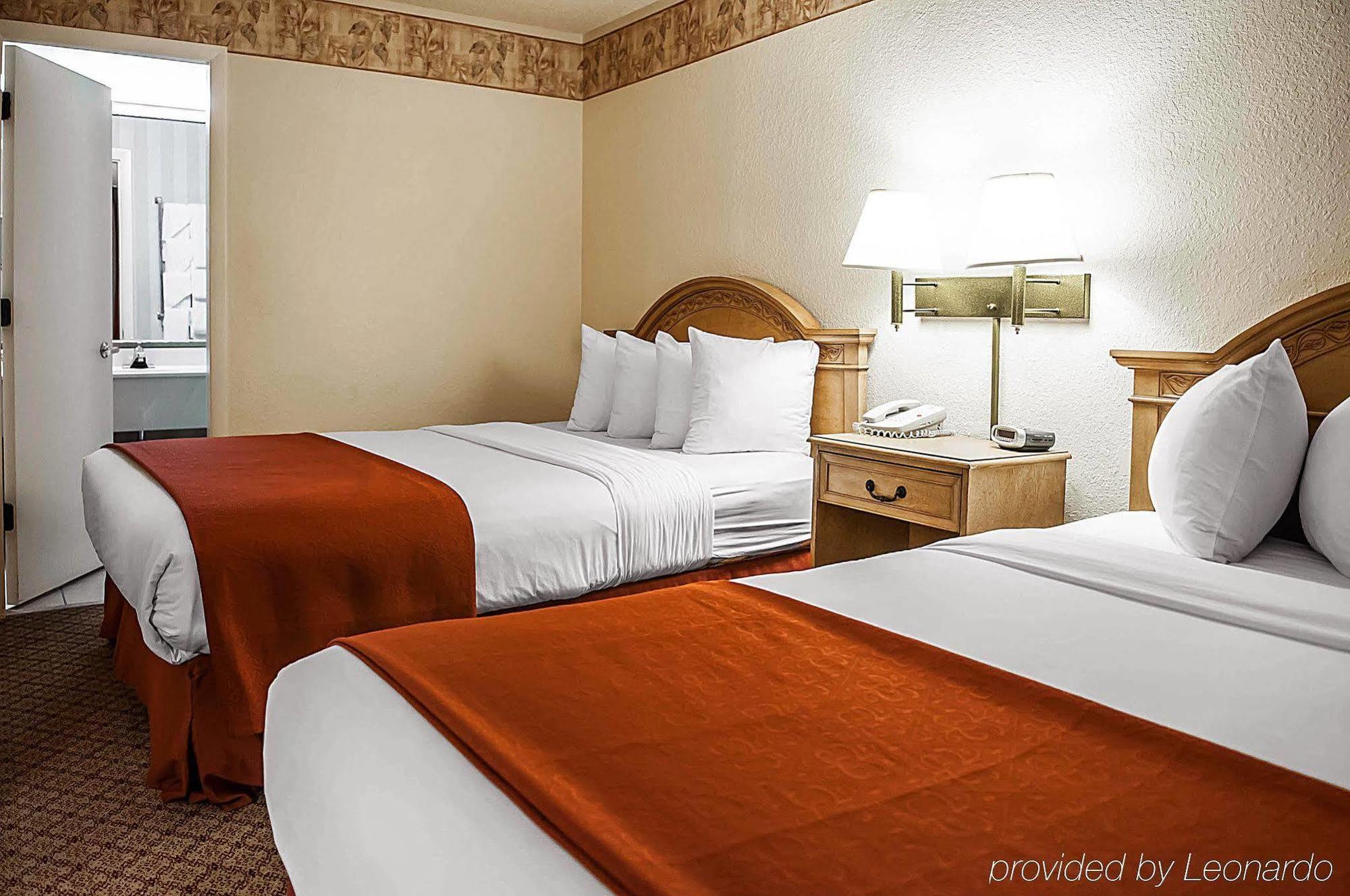 Pan American Inn And Suites Albuquerque Exteriör bild