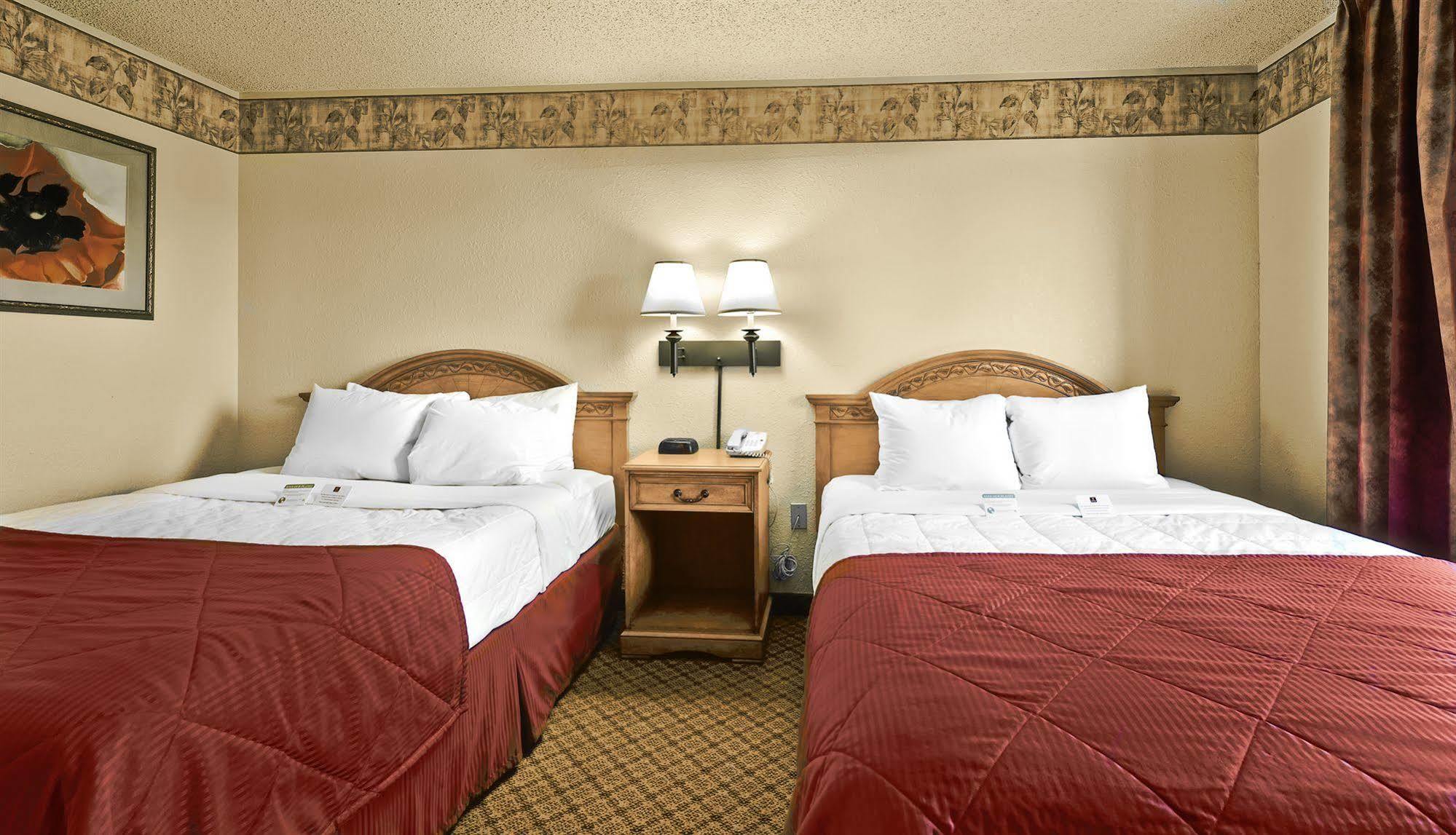 Pan American Inn And Suites Albuquerque Exteriör bild