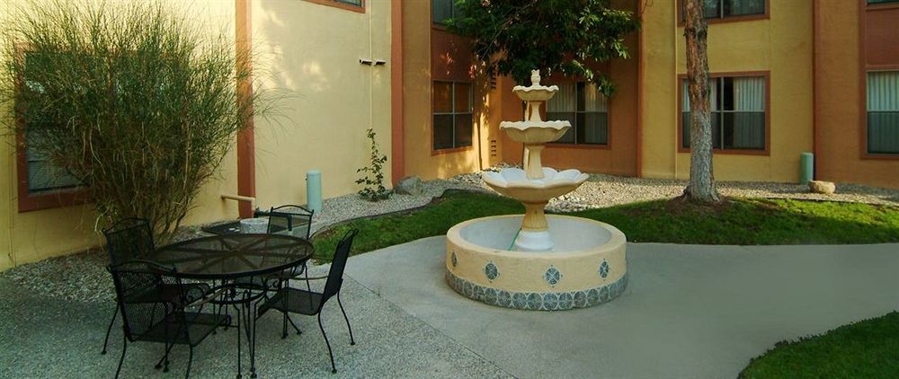 Pan American Inn And Suites Albuquerque Exteriör bild