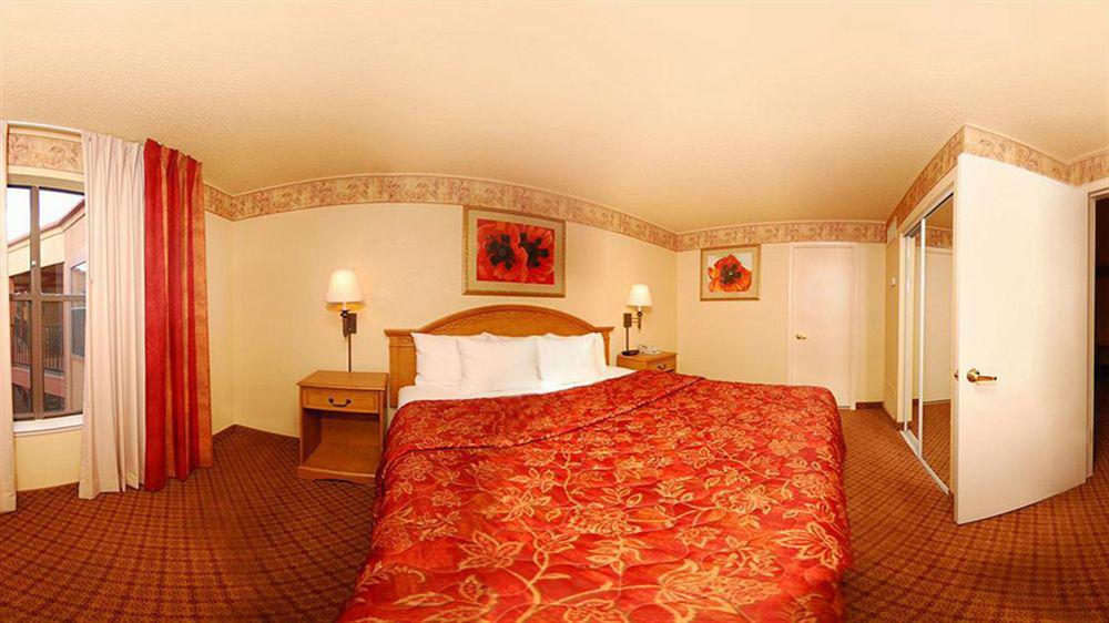 Pan American Inn And Suites Albuquerque Exteriör bild